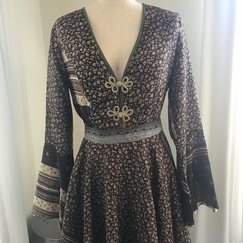LUX DIVINE Calypso Dress